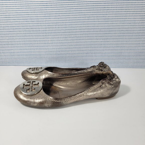 Tory Burch Reva Ballet Flat Silver Patent Leather NO SIZE TAG - Picture 3 of 12